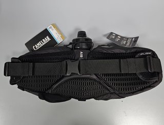 Riñonera Camelbak Podium Flow 0,6L Negra