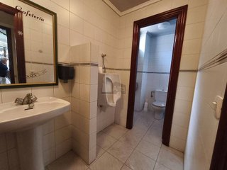 Local comercial en venta en Castilla - Hermida en Santander