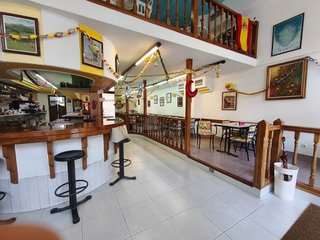 Local comercial en venta en Castilla - Hermida en Santander