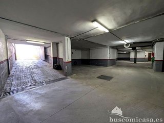 Garaje en venta en Zona Hospital en Linares
