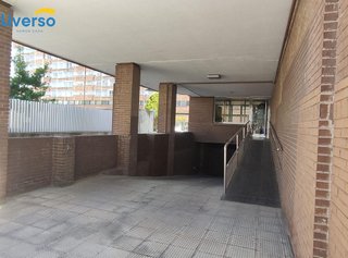Piso en venta en Plaza España - Villa Pilar - Reyes Católicos - Vadillos en Burgos
