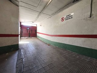 Garaje en venta en Plantío - Capiscol en Burgos