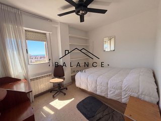 Piso en venta en Juan XXIII en Alicante