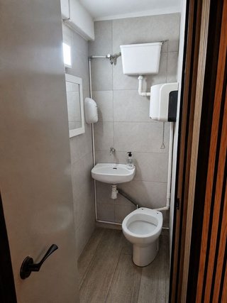 Local comercial en venta en Vistahermosa en Alicante