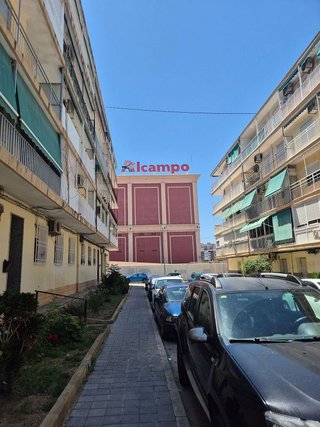 Local comercial en venta en Vistahermosa en Alicante