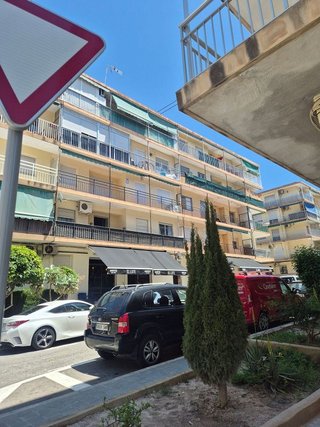 Local comercial en venta en Vistahermosa en Alicante