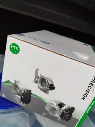 Cuerpo Mariposa NGK Audi VW 077133062A