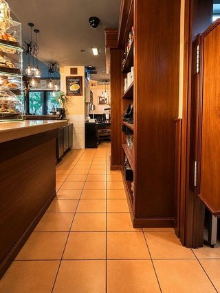 Local comercial en venta en Montevil en Gijón