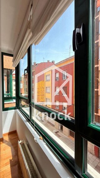 Piso en venta en Milán - Pumarín - Teatinos en Oviedo