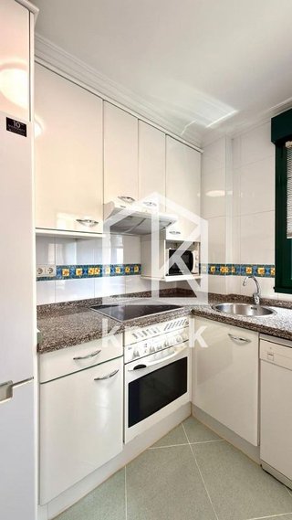 Piso en venta en Milán - Pumarín - Teatinos en Oviedo