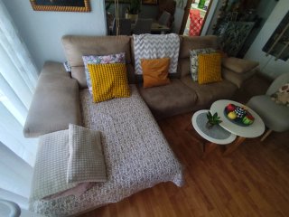 Sofá modular tela marrón y amarillo