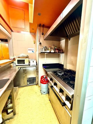 Local comercial en venta en Barañain