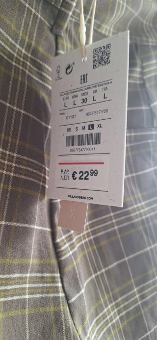 Pantalón cuadros Pull&Bear Talla M