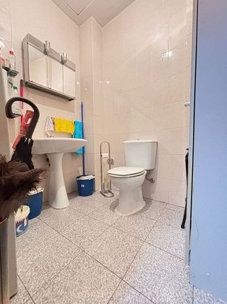 Local comercial en venta en Universidad en Ciudad Real