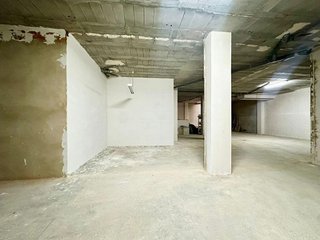 Local comercial en venta en Carlet