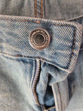 Bermudas vaqueras rotas