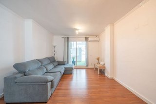 Piso en venta en Les Marines/Las Marinas en Dénia