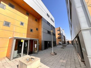 Local comercial en venta en Estación-Manantiales en Guadalajara