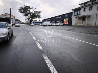 Terreno en venta en Vedra