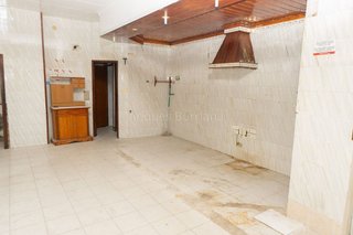 Local comercial en venta en Zona Piscinas en Burriana