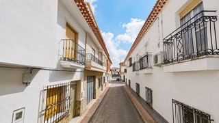Casa adosada en venta en Vélez-Rubio