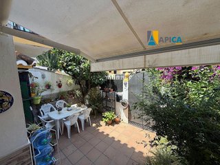 Casa adosada en venta en San García en Algeciras