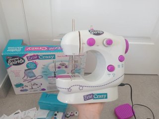 Máquina de Coser Sew Crazy Shimmer 'n Sparkle