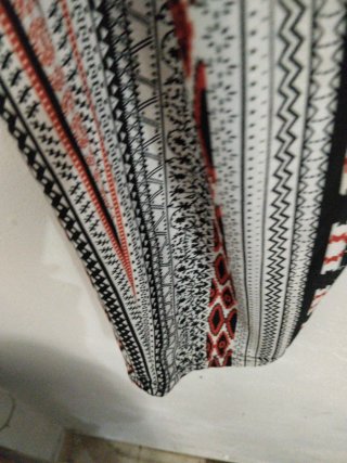 Pantalón estampado étnico