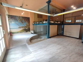 Local comercial en alquiler en Casco Antiguo en Pamplona