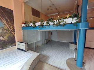 Local comercial en alquiler en Casco Antiguo en Pamplona