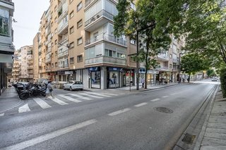 Local comercial en alquiler en Pajaritos - Plaza de Toros en Granada