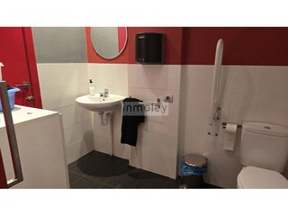 Nave industrial en alquiler en Adurtza - Aretxabaleta en Vitoria-Gasteiz