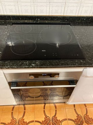 Piso en alquiler en Cuatro Caminos - Plaza de la Cubela en Coruña (A)