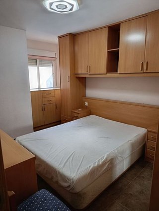 Ático en alquiler en Los Ángeles en Alicante