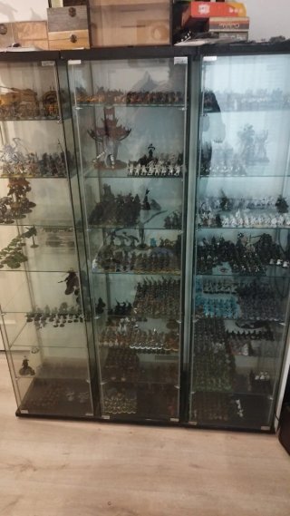 Vitrinas Ikea Detolf Negras