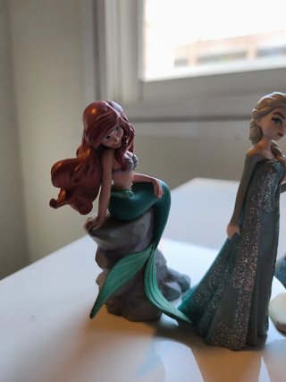 Figuras Frozen y Sirenita