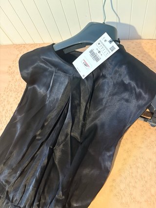 Mono negro satinado Zara