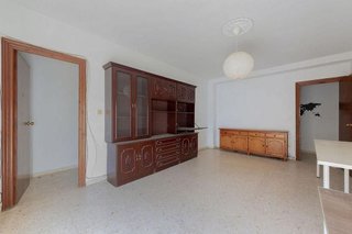 Piso en venta en Cantillana