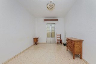Piso en venta en Cantillana