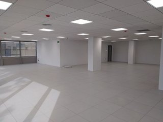 Oficina en alquiler en Coll Favà - Can Magí en Sant Cugat del Vallès