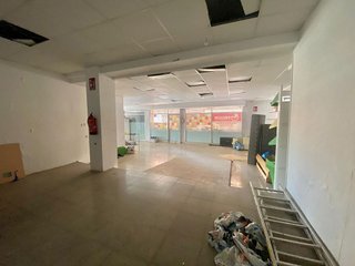 Local comercial en alquiler en Zona Alta en Premià de Mar