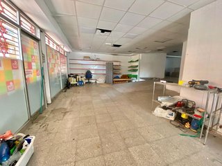 Local comercial en alquiler en Zona Alta en Premià de Mar