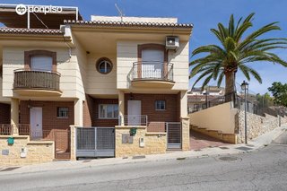 Casa pareada en venta en Cenes de la Vega