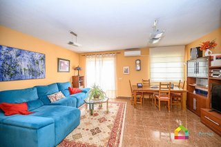 Casa adosada en venta en Esquivias