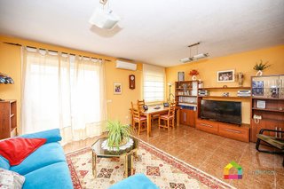 Casa adosada en venta en Esquivias