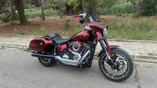 Harley Davidson Sport Glide 107 Rojo