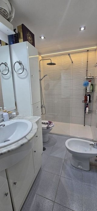 Piso en venta en Valdeolletas-Las Cancelas-Xarblanca en Marbella