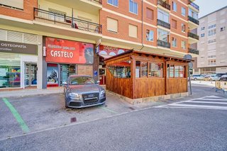 Local comercial en venta en Barañain