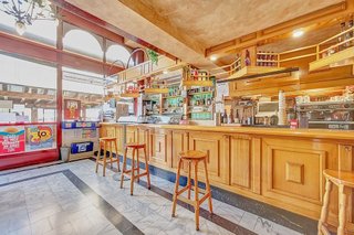 Local comercial en venta en Barañain