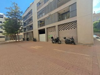 Local comercial en venta en Zona Metro - Auditorio en Paiporta